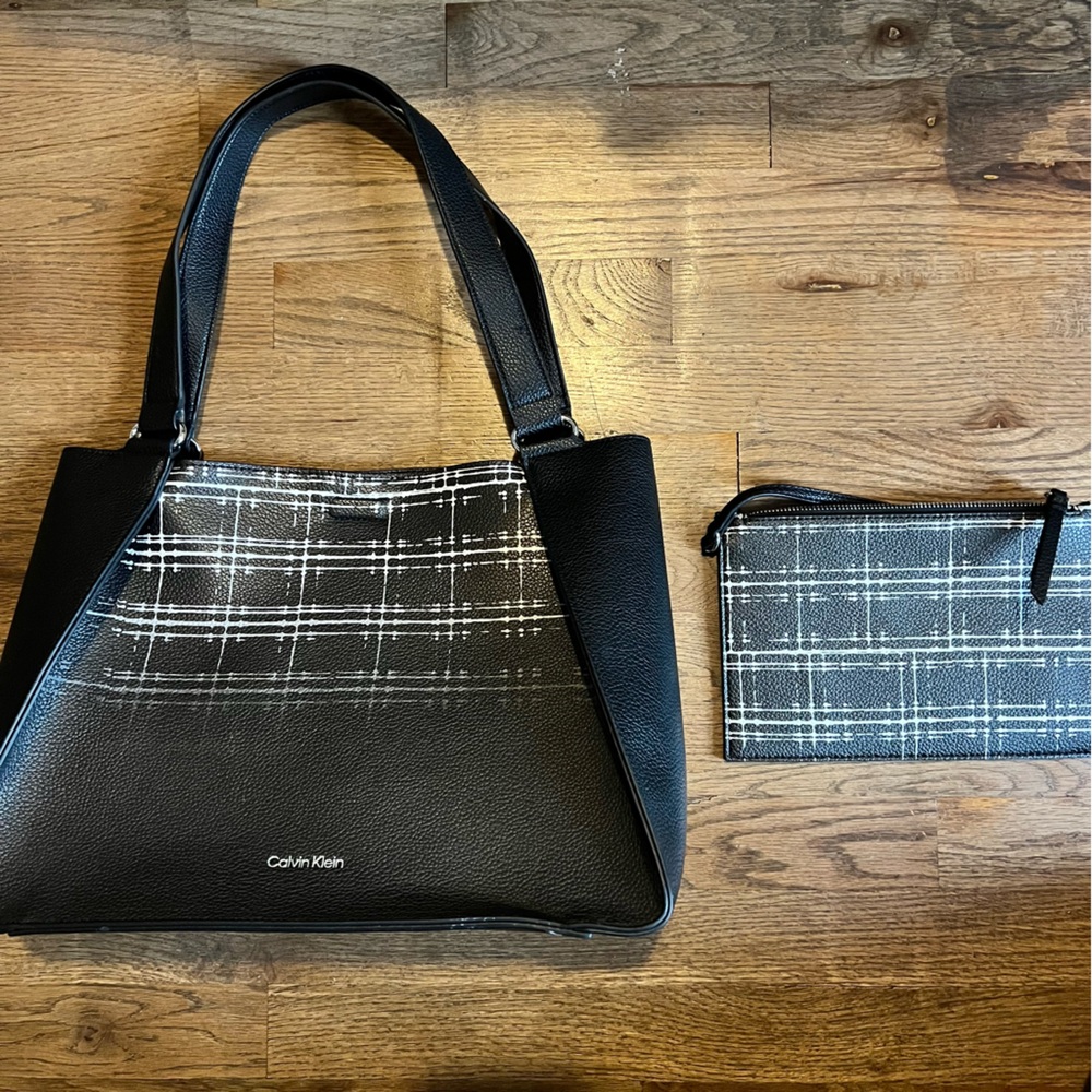 Calvin Klein Shoulder Bag Black Plaid Magnetic Closure